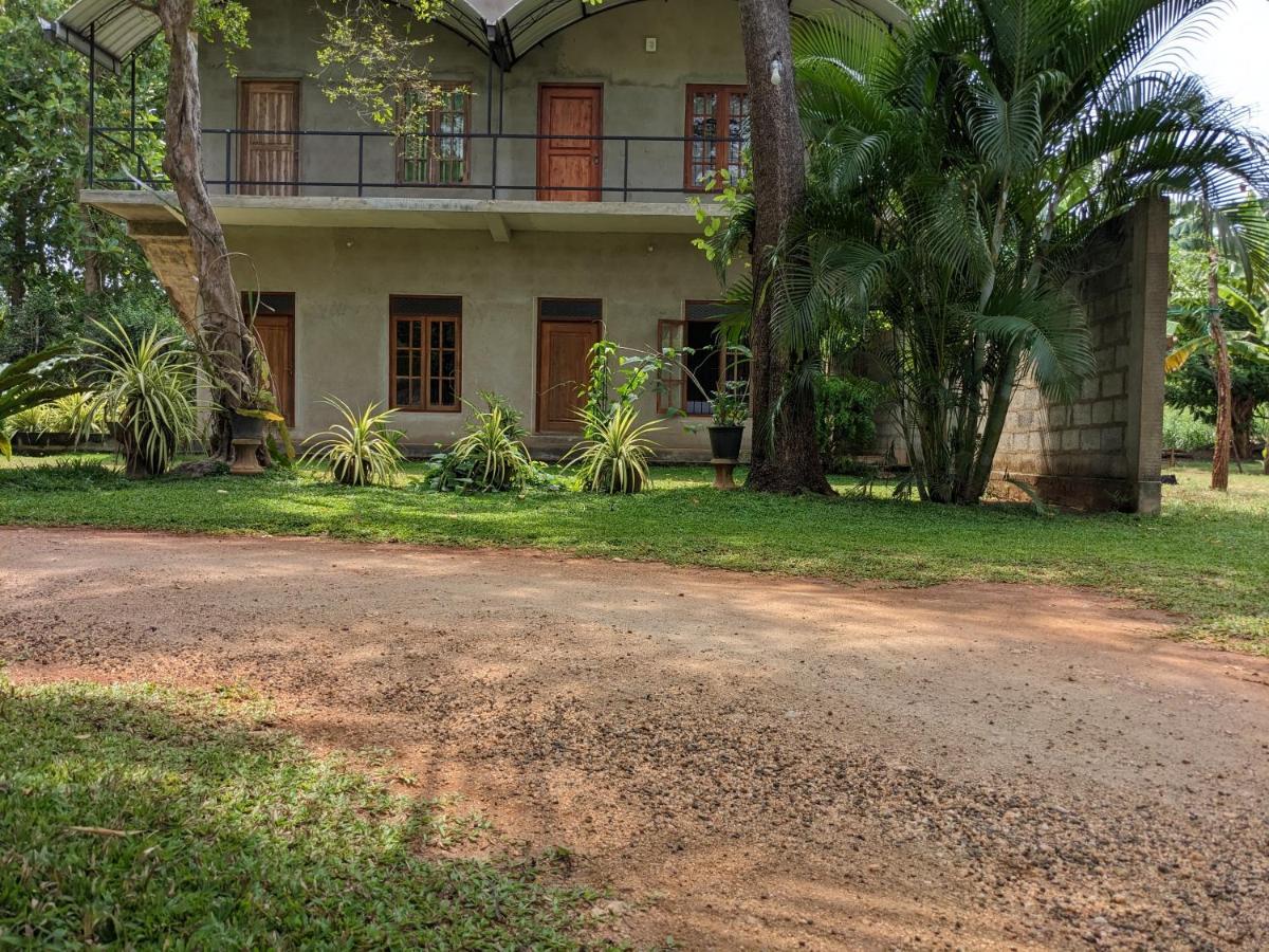 Afenta Motel- Mihintale Exterior foto