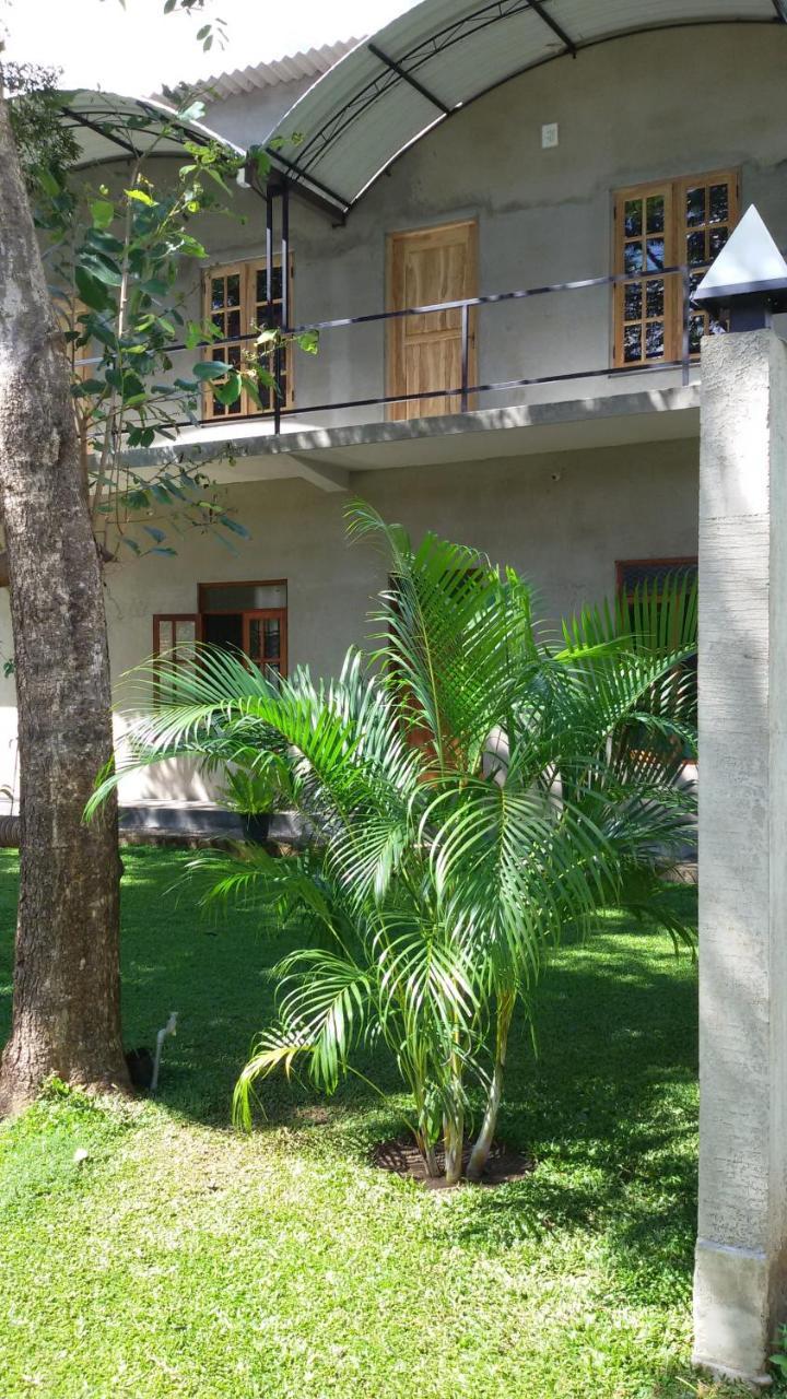 Afenta Motel- Mihintale Exterior foto